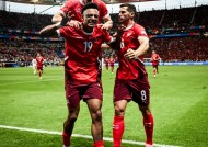 开云电竞-法国力克瑞士，晋级欧锦赛半决赛(法国力克瑞士,晋级欧锦赛半决赛是哪一年)